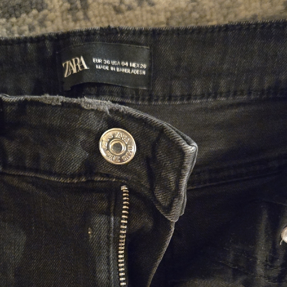 Zara Black Denim with Silver Button - Picture 4 of 4